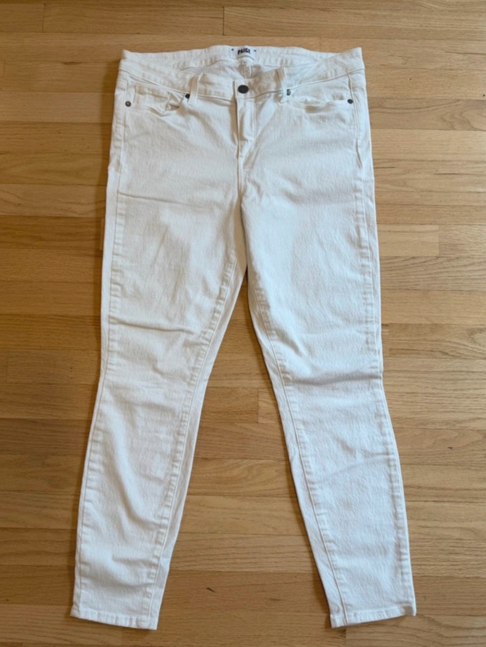 PAIGE White Skinny Jeans